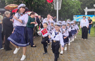 Парад дошколят Парад дошколят.